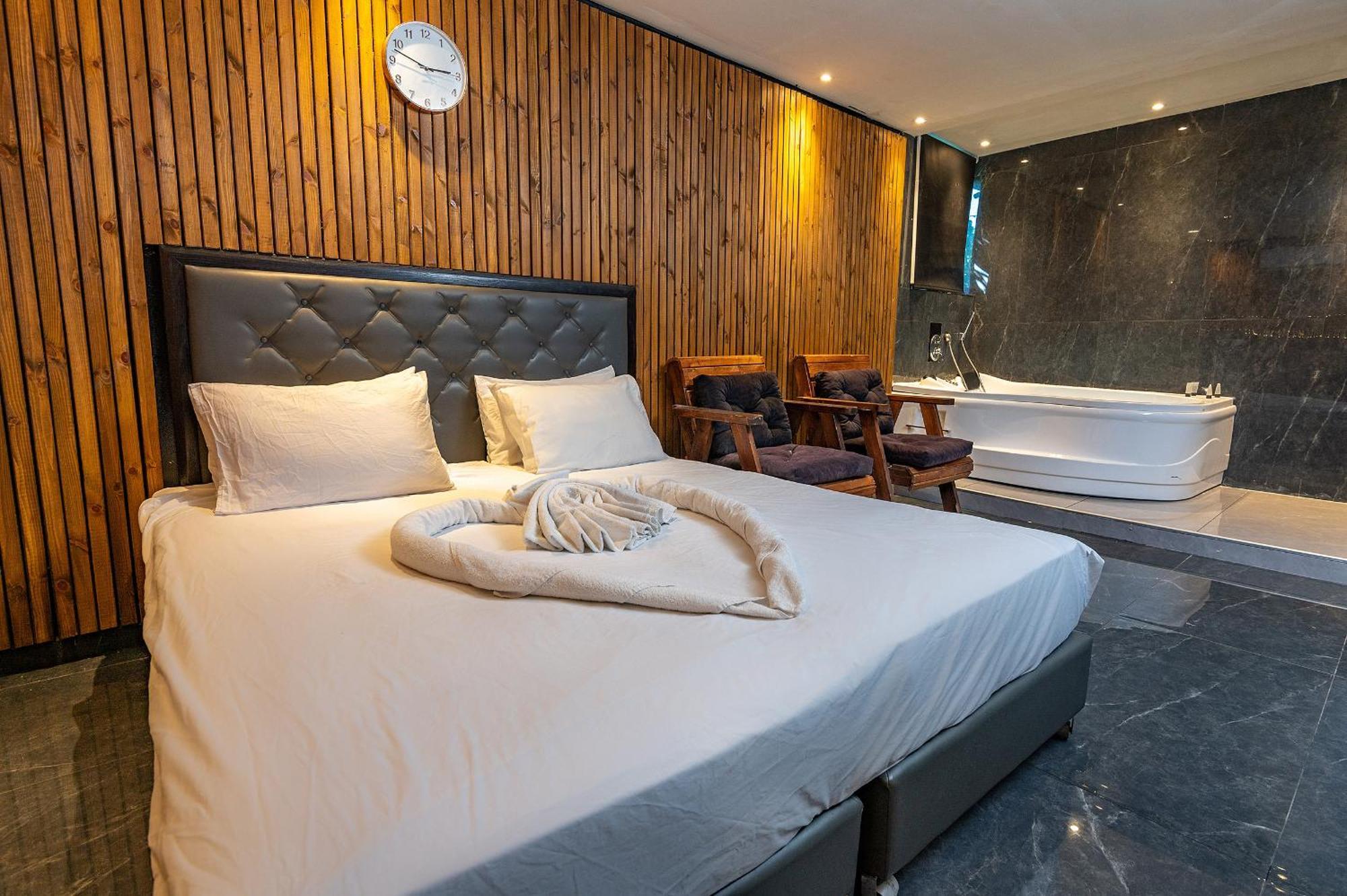 Lago Suites Hotel Kudüs Dış mekan fotoğraf