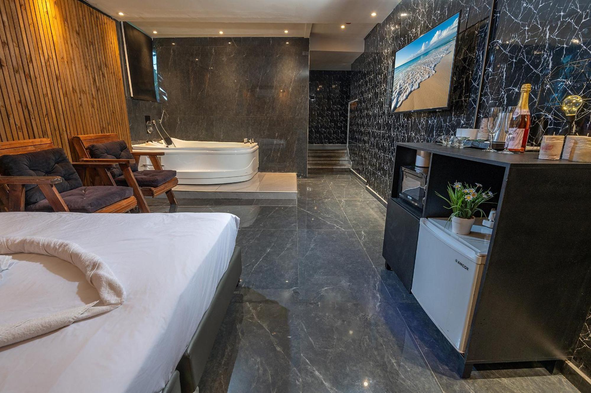 Lago Suites Hotel Kudüs Dış mekan fotoğraf